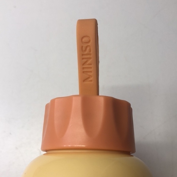 marvel Miniso Captain Marvel Glass Water Bottle 300ml - Picture 6 of 8